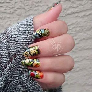 Dark Paradise Nail Wraps